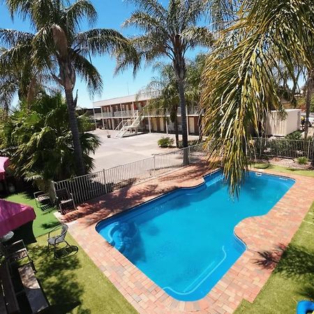 Moama Motel Exterior photo